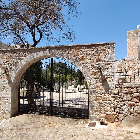 Fameliti Casa Torre Villa Stavrion Bagian luar foto