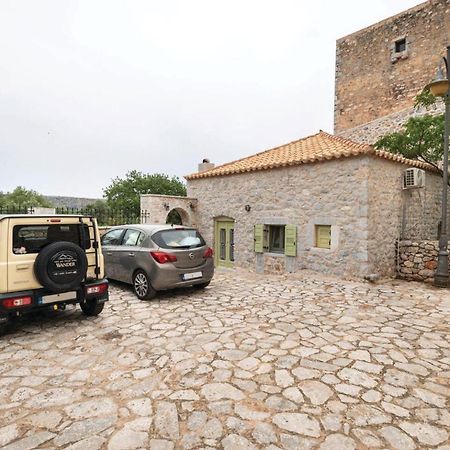 Fameliti Casa Torre Villa Stavrion Bagian luar foto