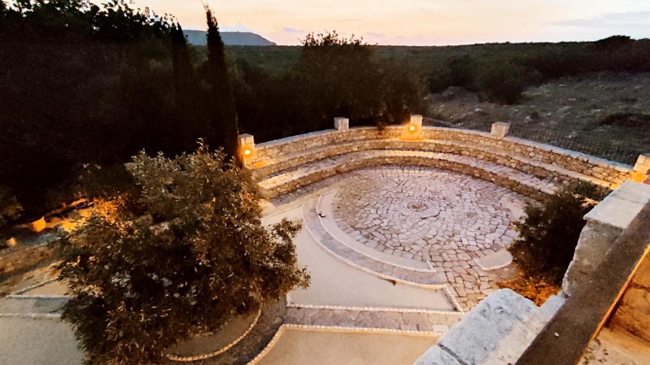 Fameliti Casa Torre Villa Stavrion Bagian luar foto